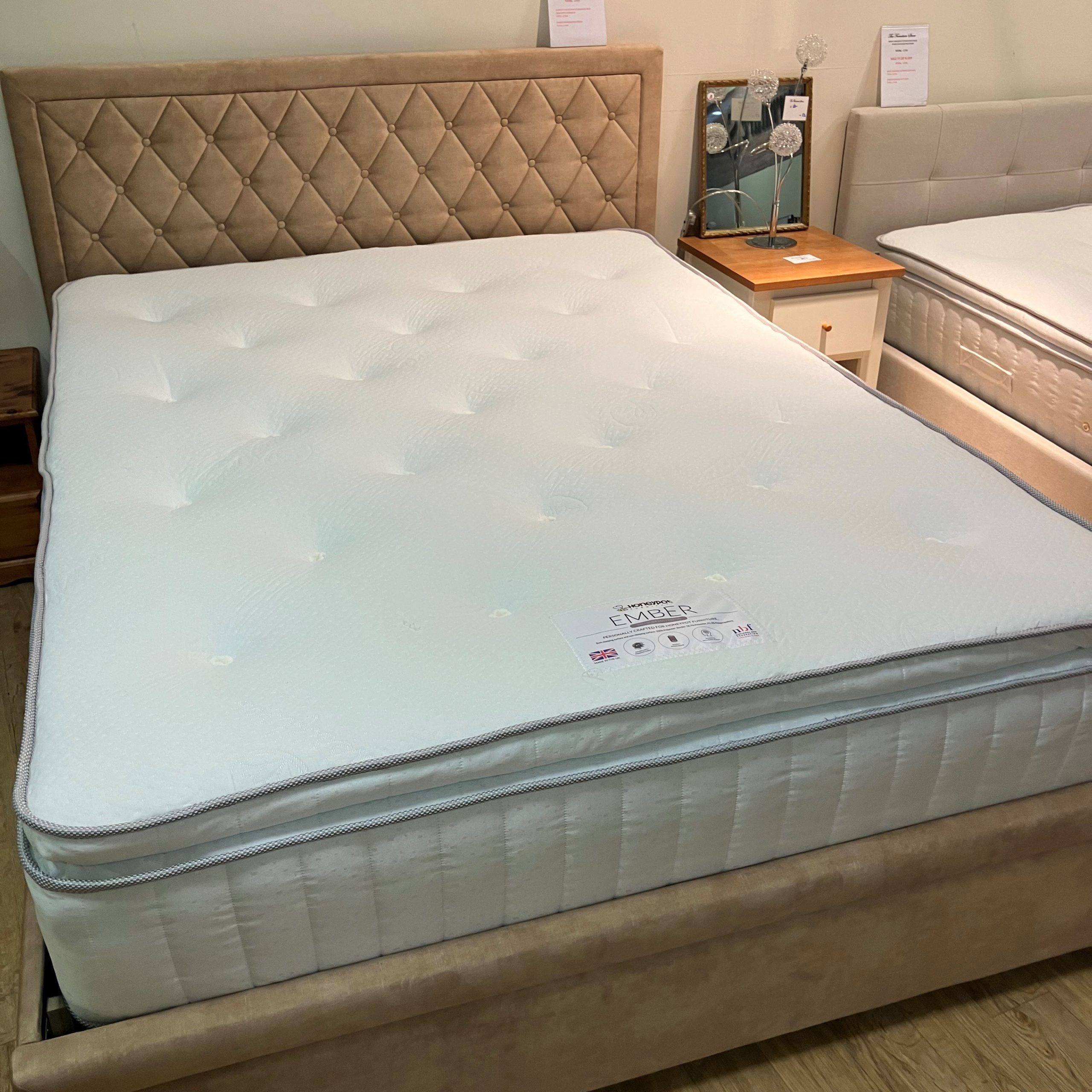 ember-mattress-2-square